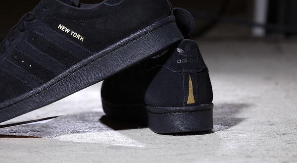 adidas Originals Superstar 80s City Series 